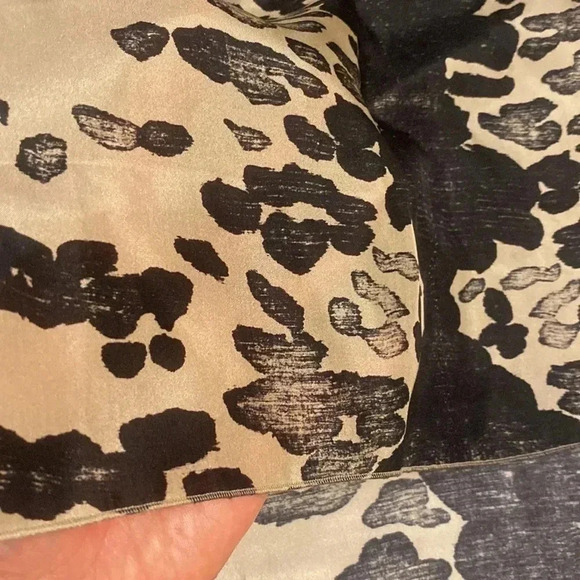 Asymmetrical light like a cloud ☁️ summer top Tiger print - Picture 7 of 7